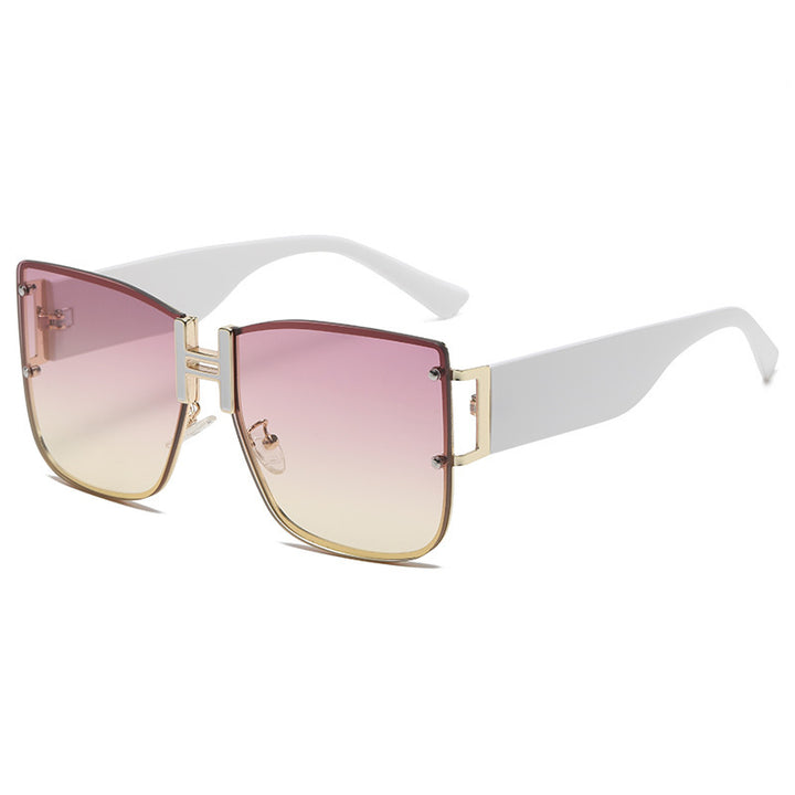 Ladies sunglasses in an elegant design with highly modern, organic lenses Stornfield