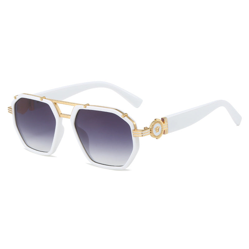Elegant Oversized Geometric Sunglasses Stornfield