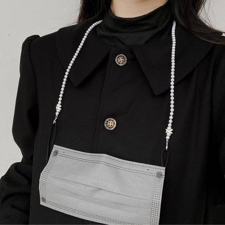 Elegant Pearl Beaded Eyewear Chain Stornfield