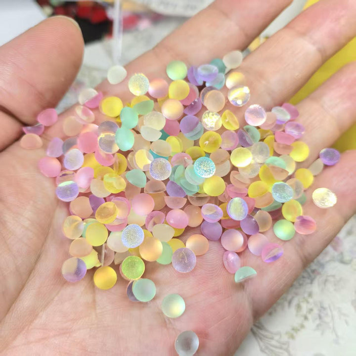 Shimmering decorative beads Stornfield