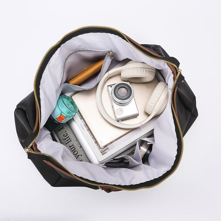 Stylish Sports Weekend Duffel Bag