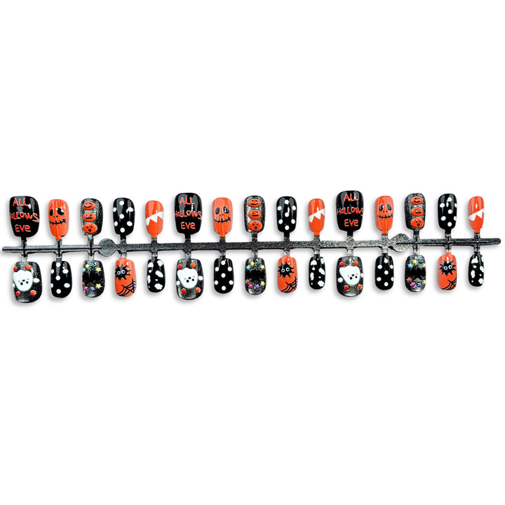 Halloween-Themed Press-On Nail Art Set