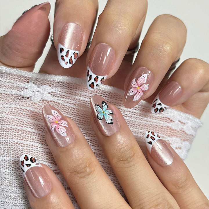 Press-On Nail Art Stornfield