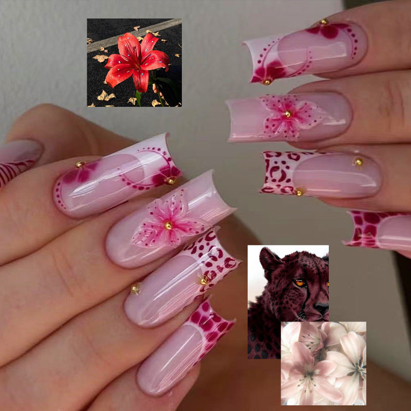 Artistic Floral Design Press-On Nail Set Stornfield