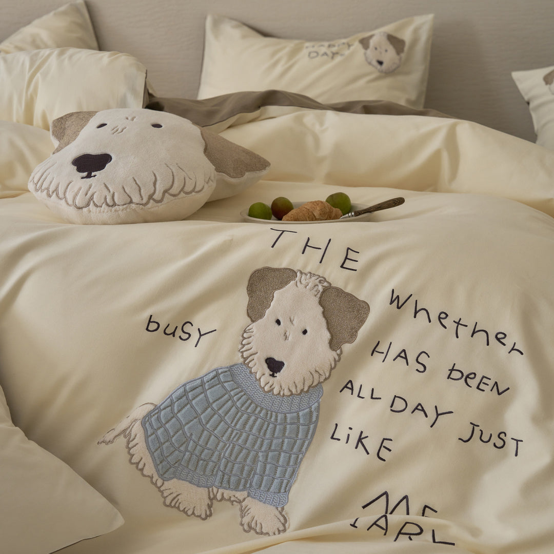 Embroidered Cotton Duvet Cover Set with Reversible Solid Backing and Dog Applique