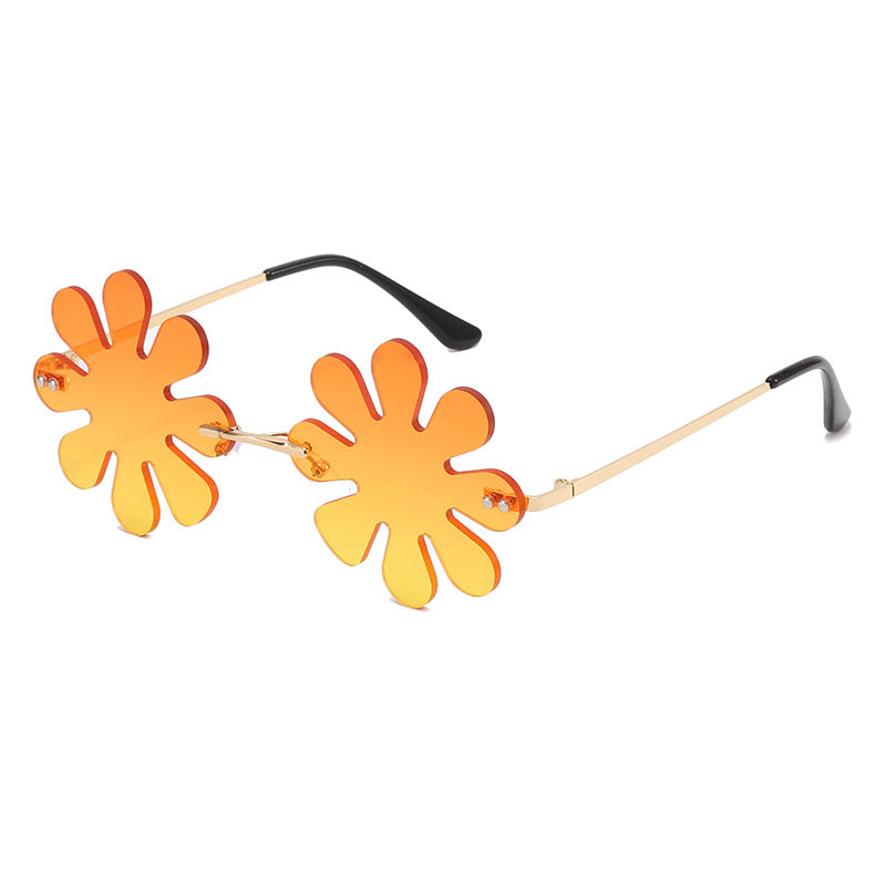 Women Playful Flower Sunglasses with Stylish Metal Frame Stornfield
