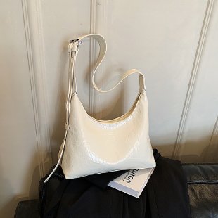 Soft Leather Minimalist Hobo Bag Stornfield