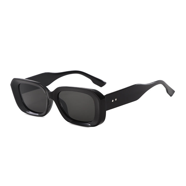 Women's Fashion Oversized Sunglasses with High-Quality Plastic Frame Stornfield