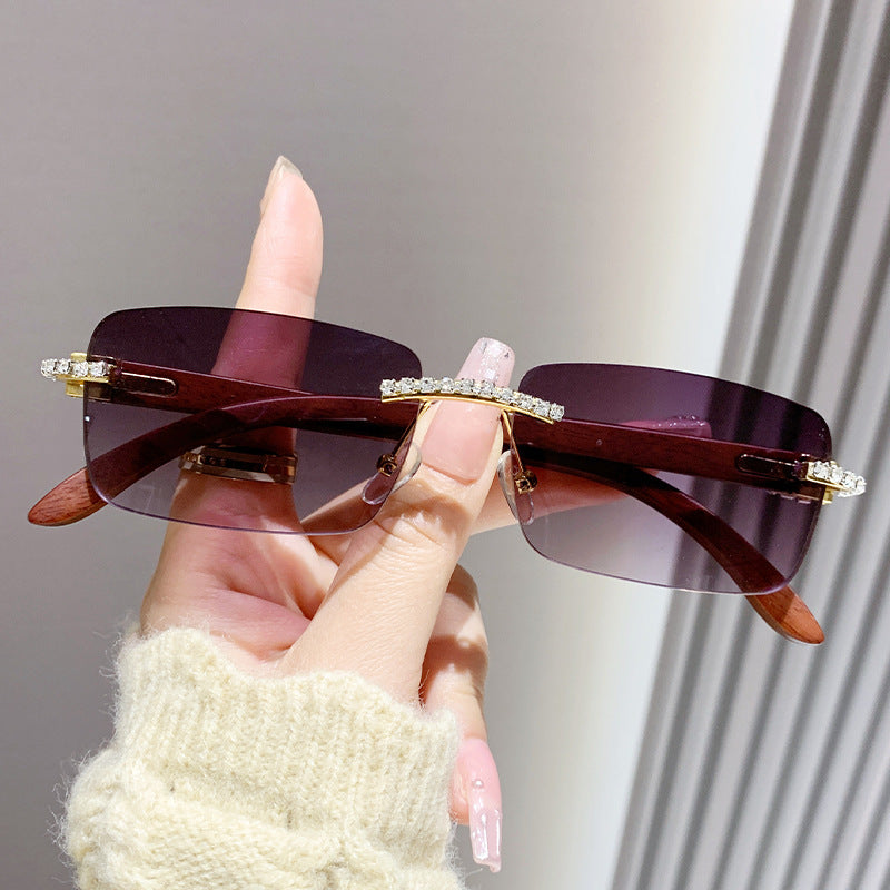 Women's elegant sunglasses with unique frame Stornfield