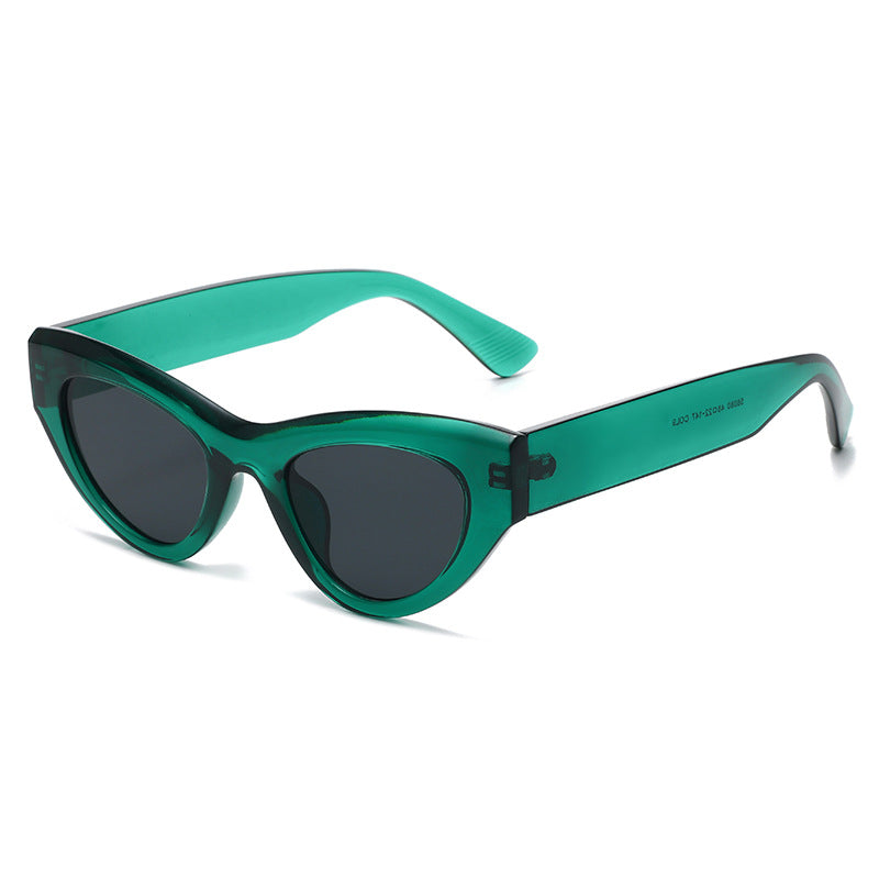 Women’s fashionable sunglasses in trendy cat-eye style Stornfield