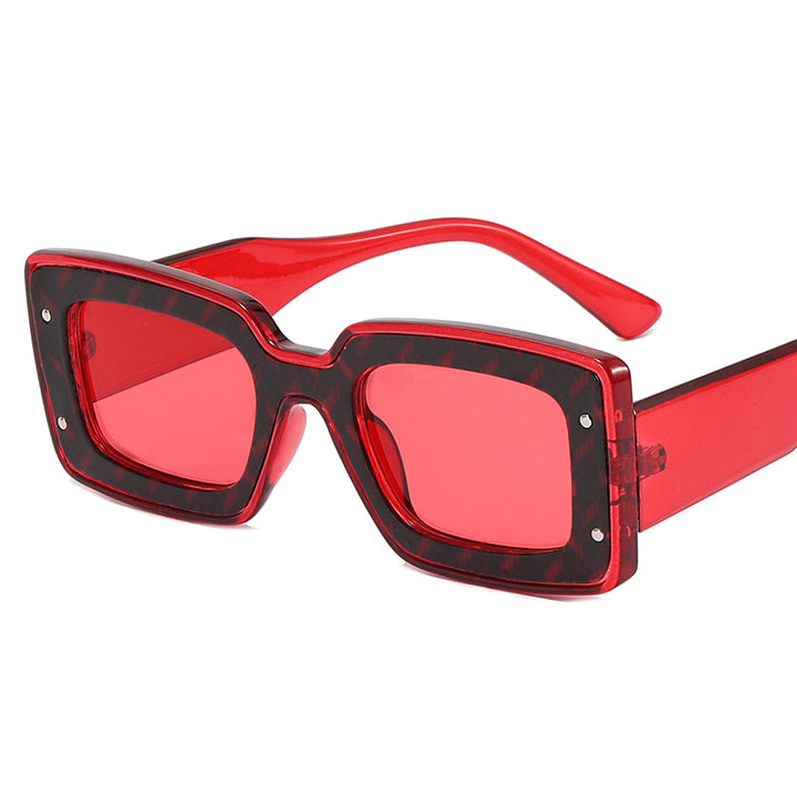 Women Oversized Sunglasses in Modern Square Frame Stornfield