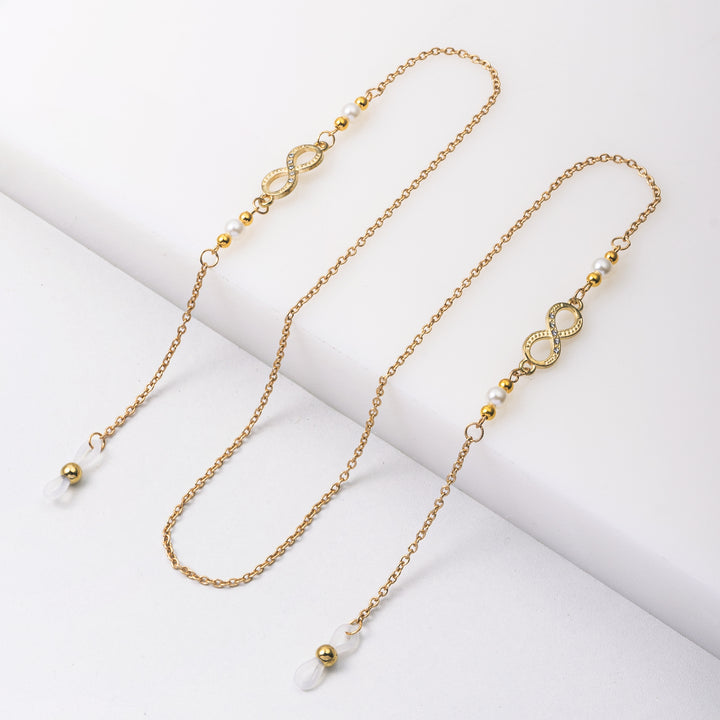 Elegant Chain Eyewear Holder Stornfield
