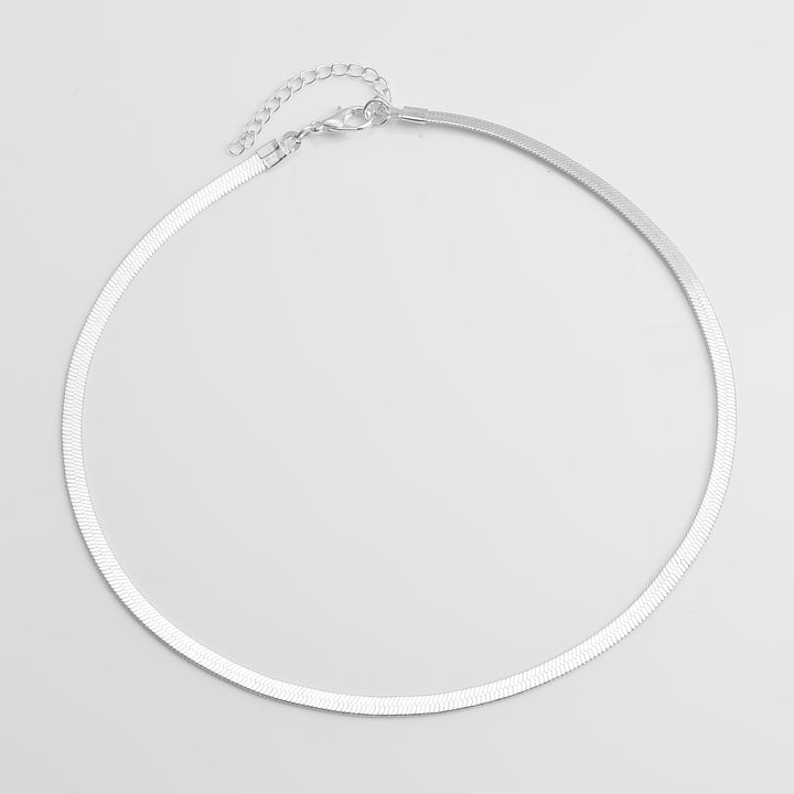 Sleek Snake Chain Necklace Stornfield