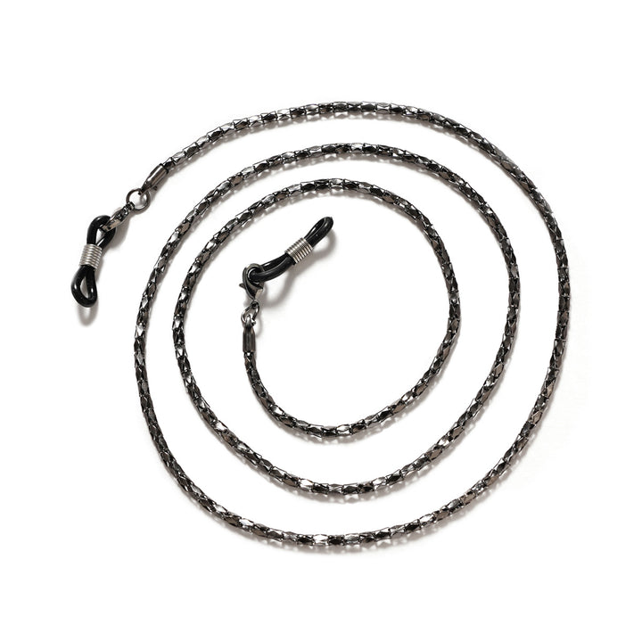 Elegant Pearl-Embellished Chain Stornfield