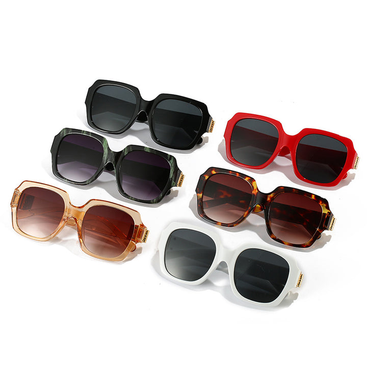 Women's fashionable oversized sunglasses with luxurious metal elements Stornfield
