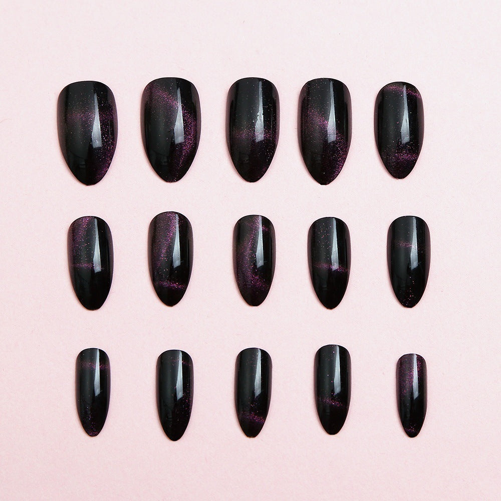 Artistic Press-On Nail Tips Stornfield