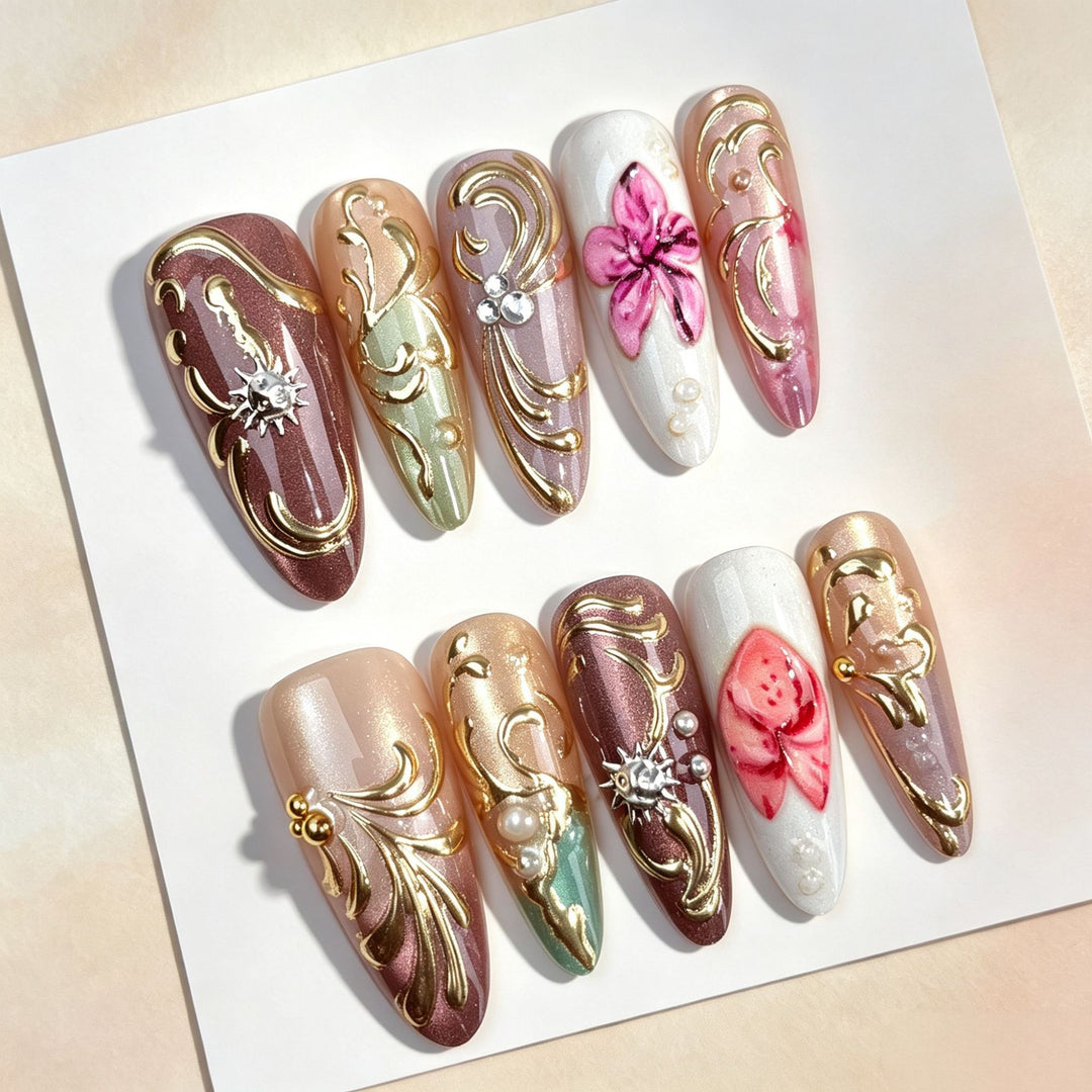 Elegant Floral-Design Press-On Nail Set