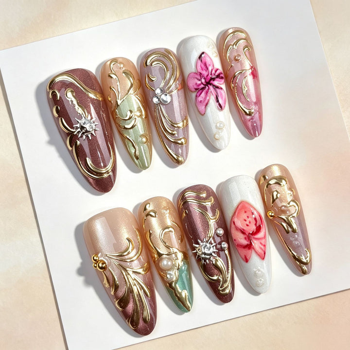 Elegant Floral-Design Press-On Nail Set
