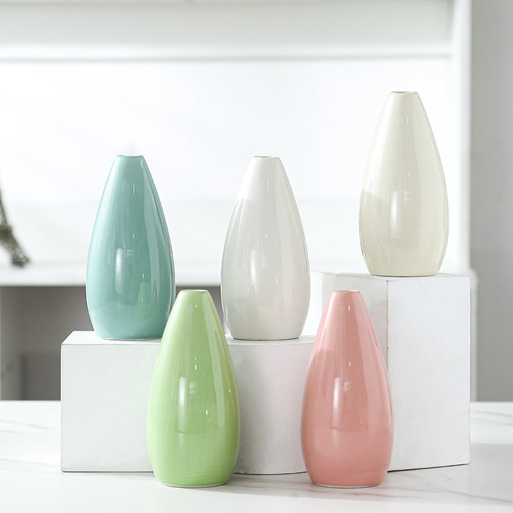Elegant Modern Ceramic Vase Stornfeild