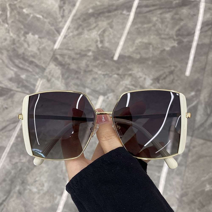 Women's oversized sunglasses with glamorous frame Stornfield