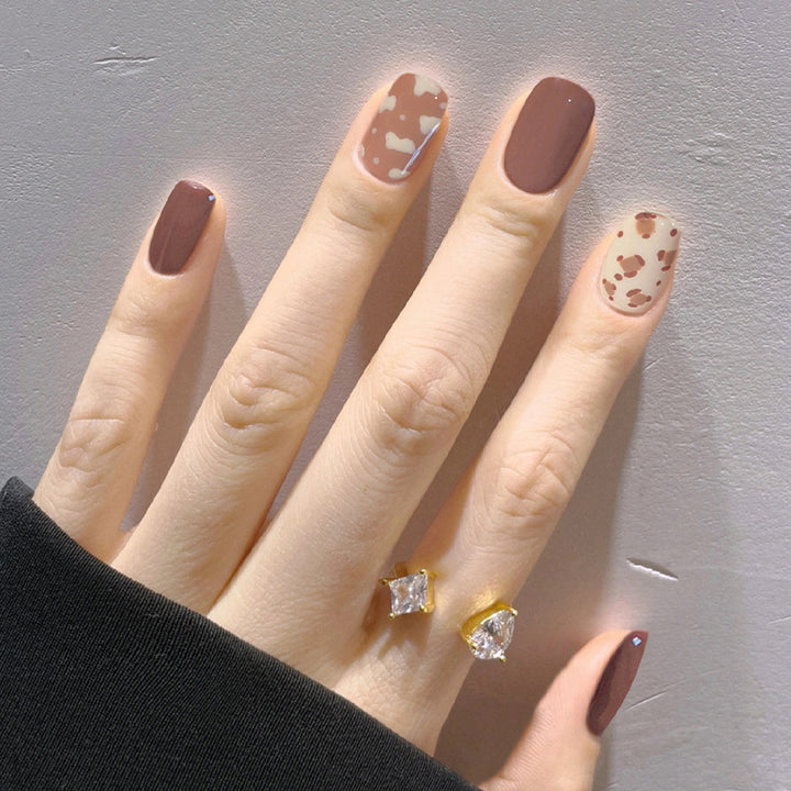 Creative nail art with geometric accents Stornfield