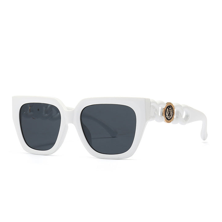 Women's oversized sunglasses with luxurious chain accents Stornfield