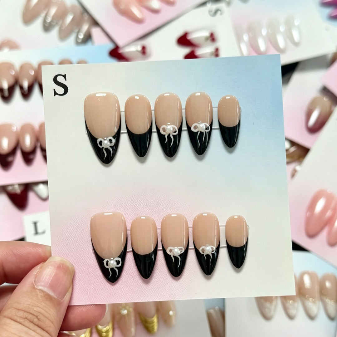 Handmade Floral Design Press-On Nails Set