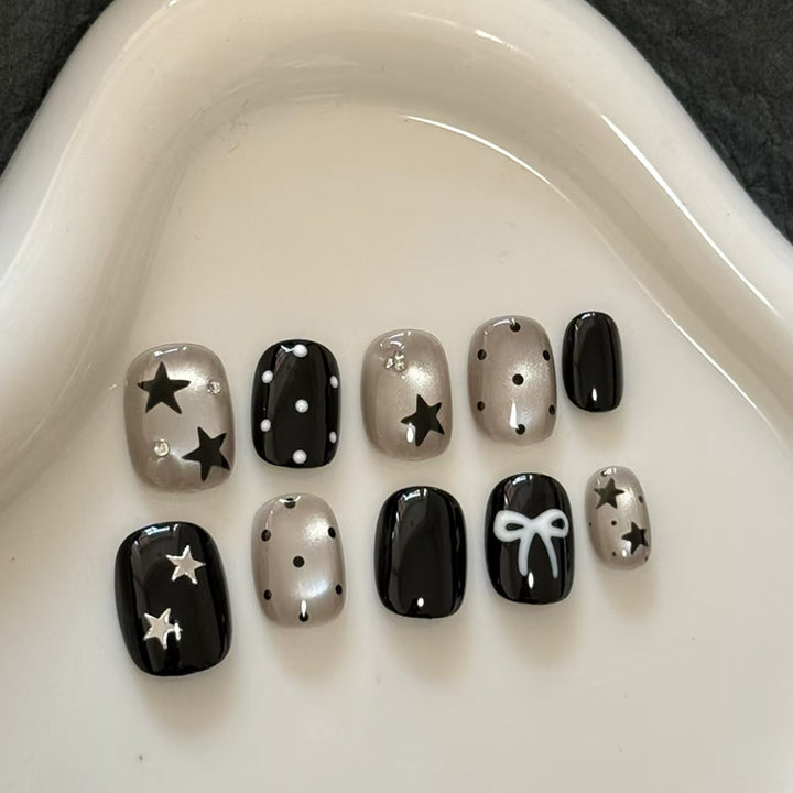 Glamorous Artificials Nails In Star Design Stornfield