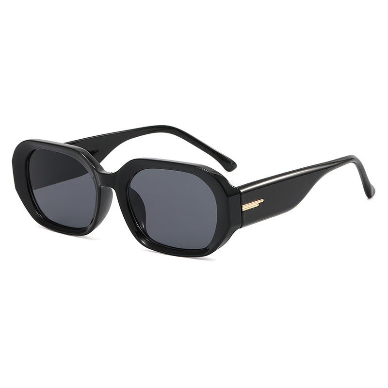 Women’s fashionable geometric sunglasses with robust design Stornfield