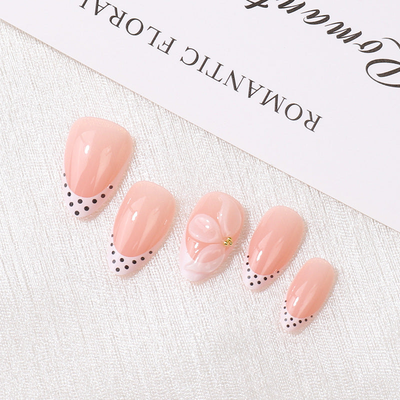 Stylish Press-On Nail Set Stornfield