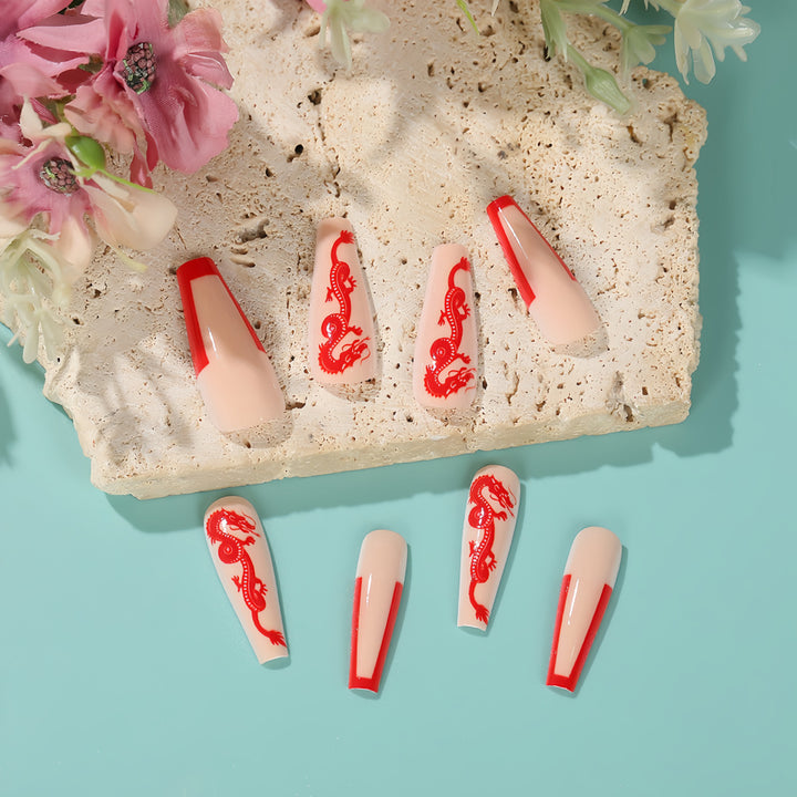 Art nails with dragon motif Stornfield