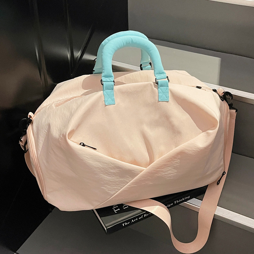 Sleek Minimalist Travel Duffel Stornfield