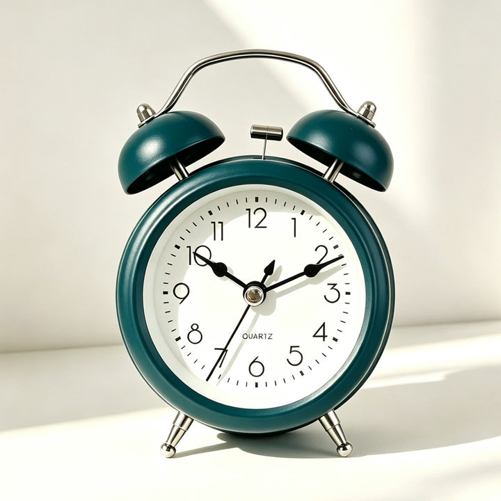 Classic Alarm Clock in Retro Style Stornfield
