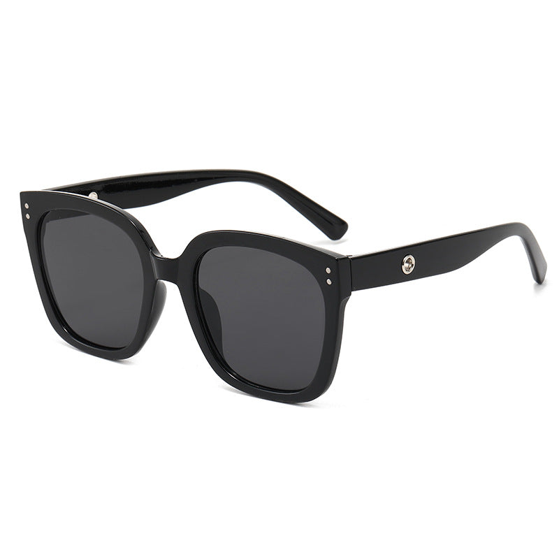 Ladies square sunglasses with elegant frame and UV protection Stornfield