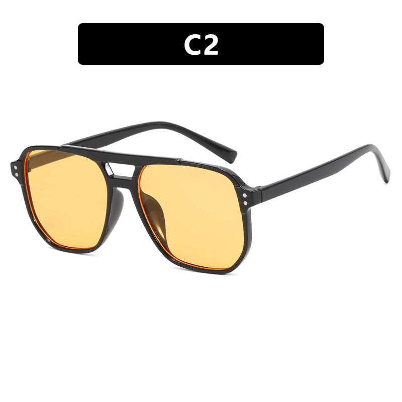 Women's oversized sunglasses with geometric design and UV protection Stornfield