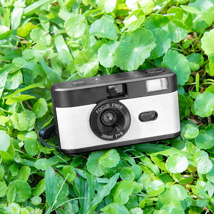 Reusable Film Camera with Flash Stornfield