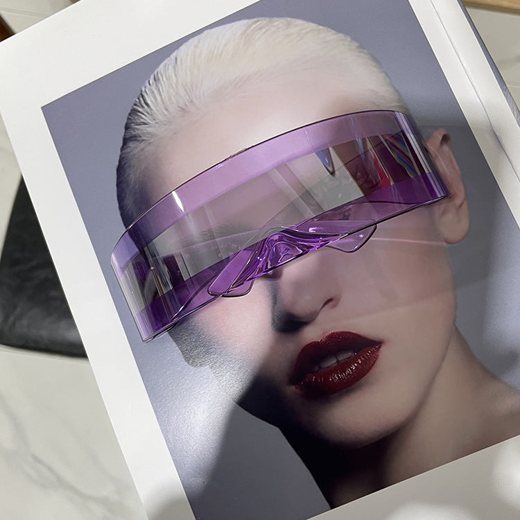 Women futuristic visor-like sunglasses Stornfield