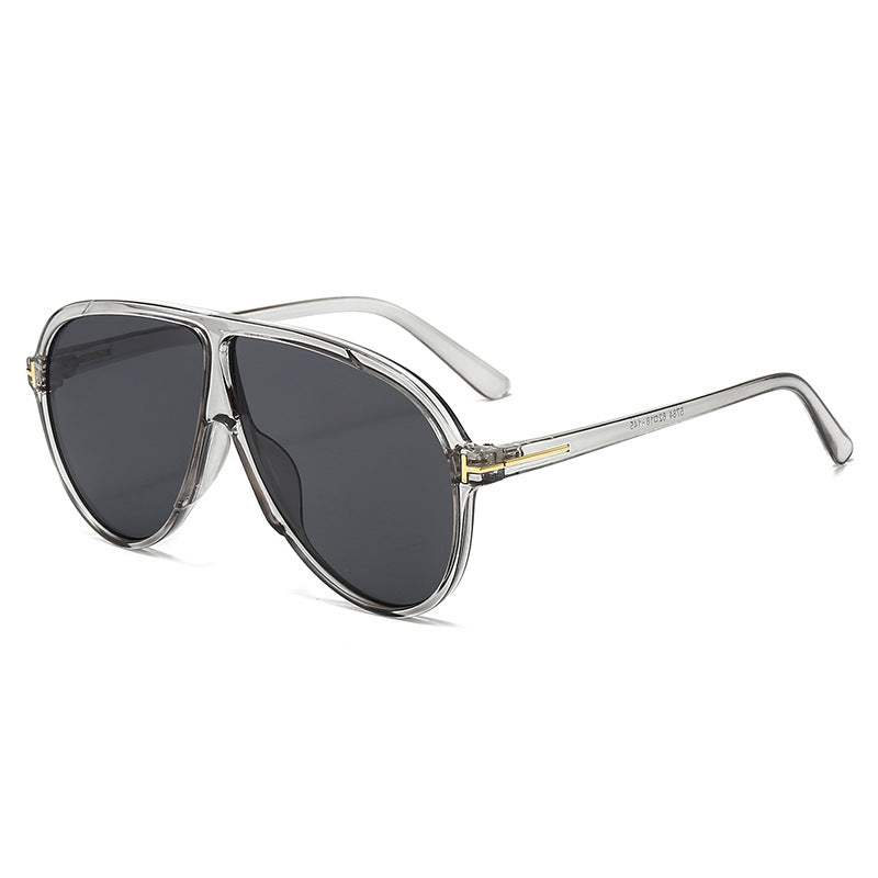 Women's large sunglasses with modern design and protective lenses Stornfield
