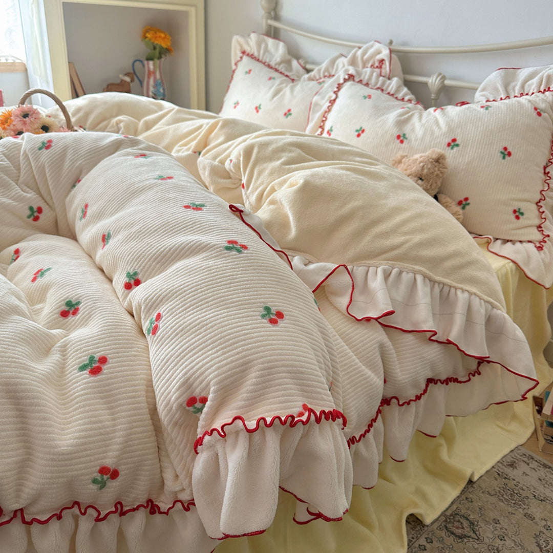 Vintage Cherry Embroidered Ruffled Cotton Duvet Cover Set