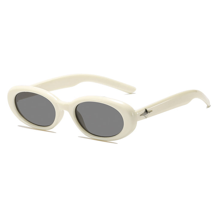 Retro-Inspired Oval Sunglasses Stornfield