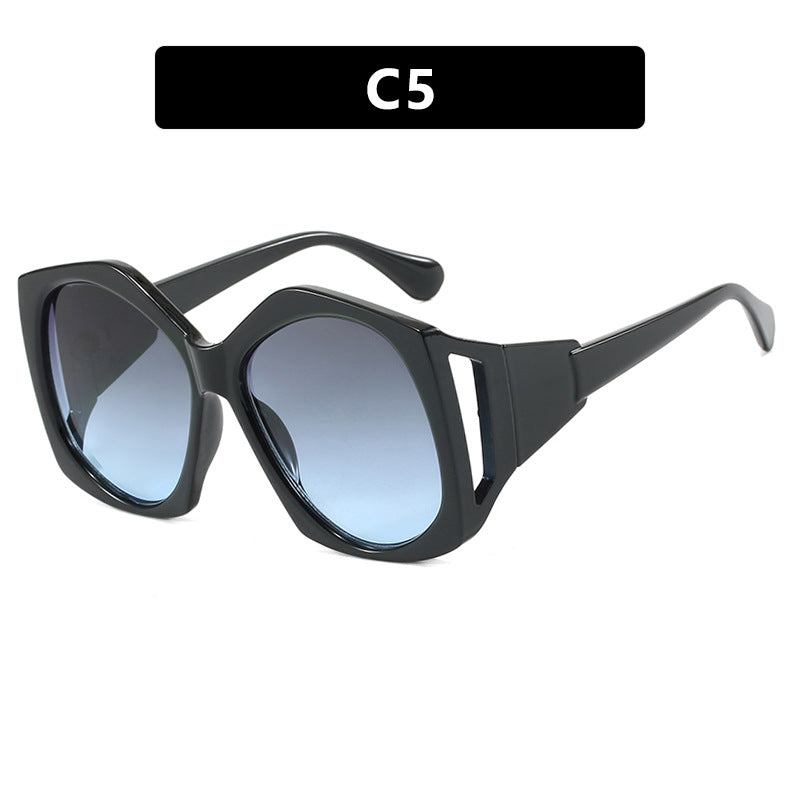 Women oversized sunglasses with futuristic design Stornfield