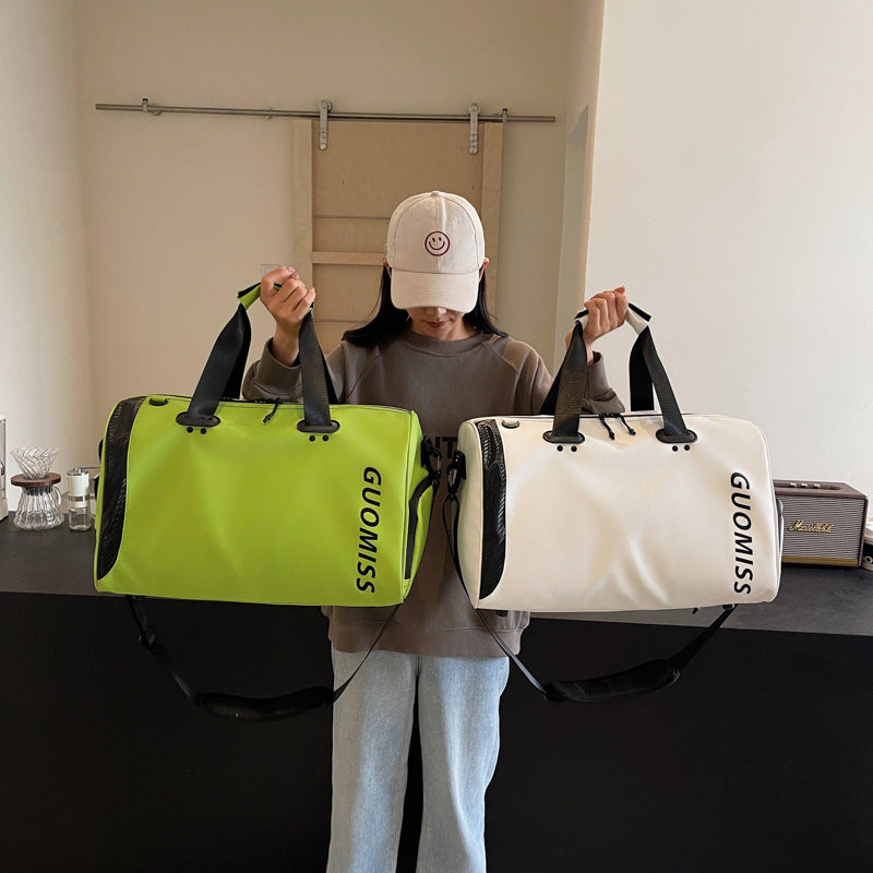 Ergonomic Waterproof Gym Duffle Bag Stornfield