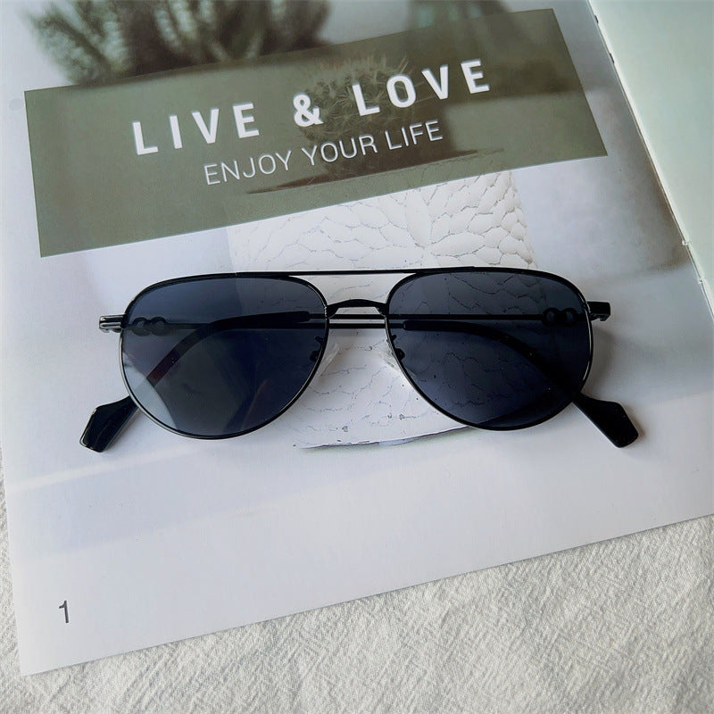 Vintage-Inspired Aviator Sunglasses Stornfield