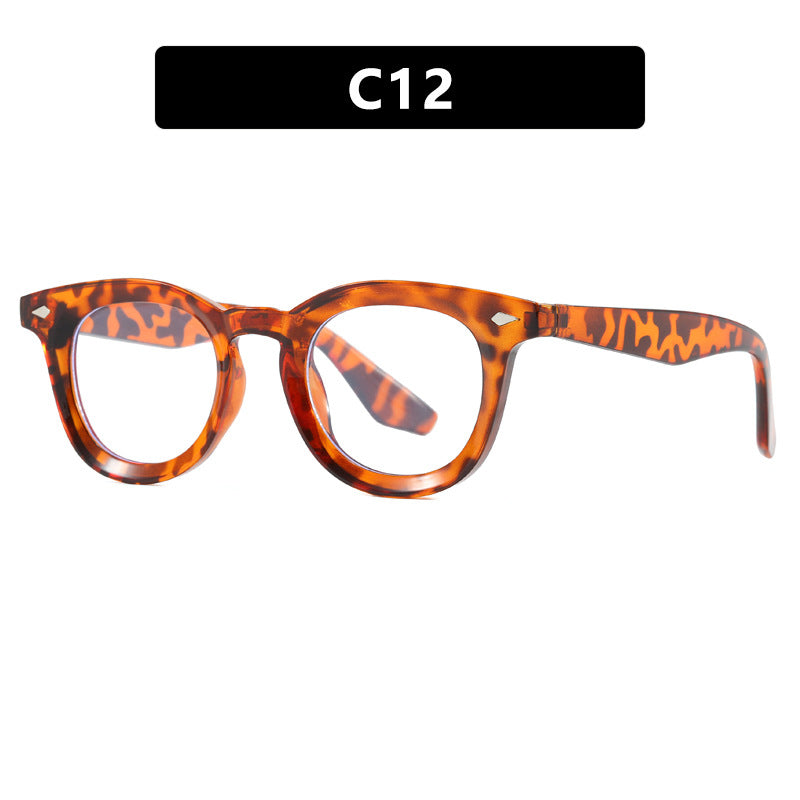 Women's fashion Cat-Eye sunglasses with transparent frame Stornfield