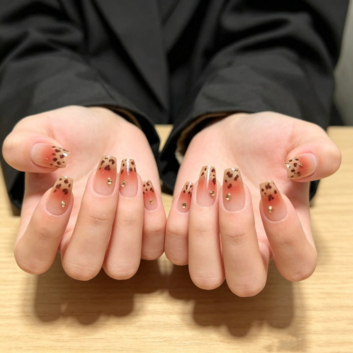 Artistic Ombre Press-On Nail Set with Glitter Accents Stornfield