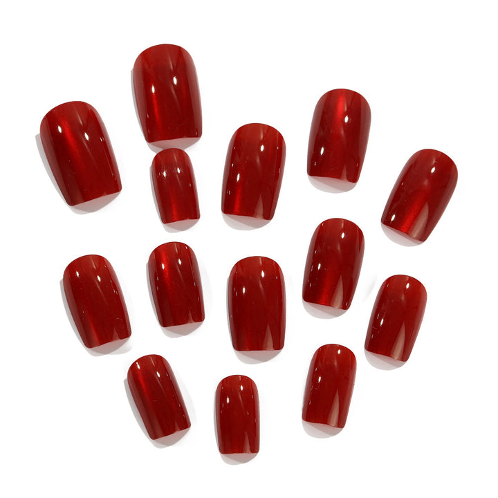 Artificial nails in elegant shine design Stornfield