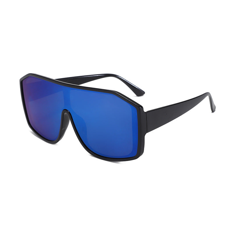 Ladies Fashion Oversized Sunglasses in Futuristic Design Stornfield