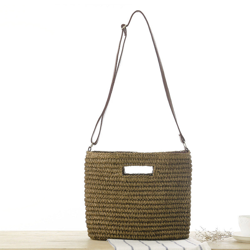 Braided shoulder bag with unique carrying handle Stornfield