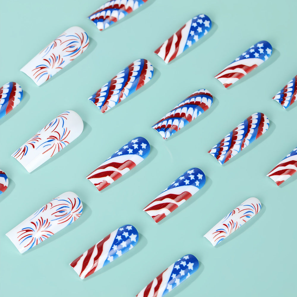 Artificial nails with patriotic patterns Stornfield
