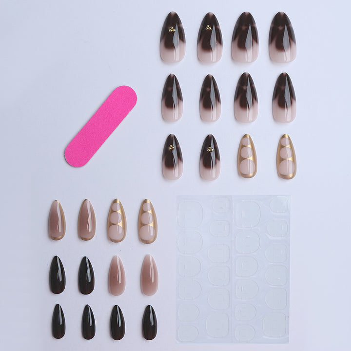 Artificial nails with luxurious style elements Stornfield
